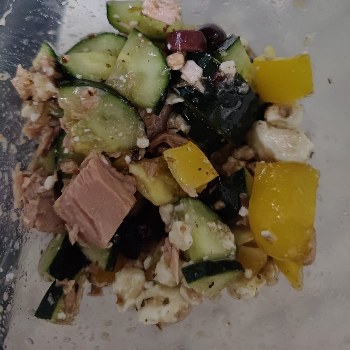 Mediterranean Tuna Lettuce Wraps