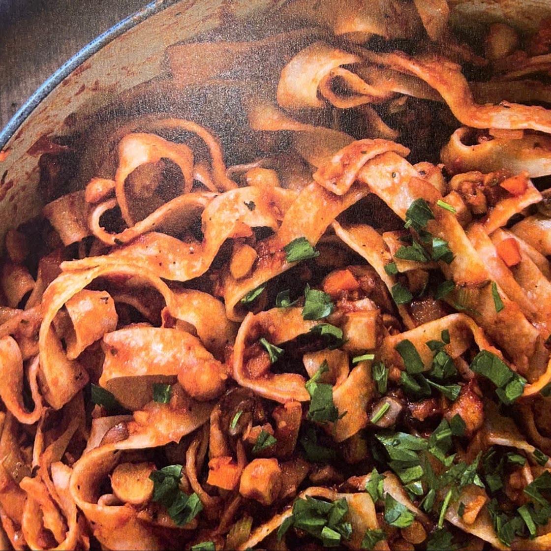 CHICKPEA BOLOGNESE