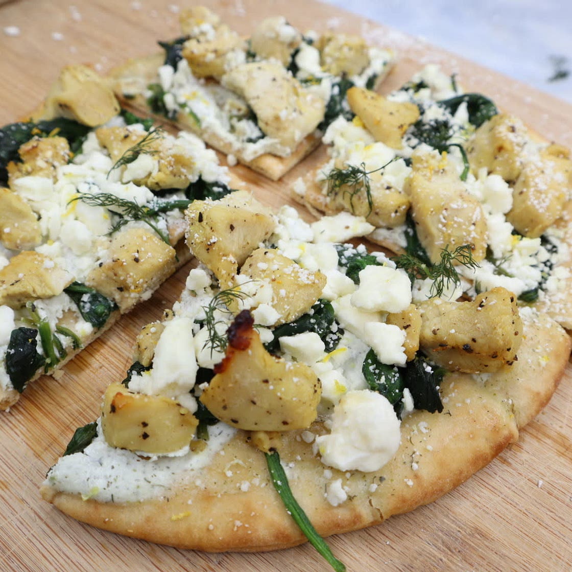 Healthy, High Protein Greek Chicken Pizzas