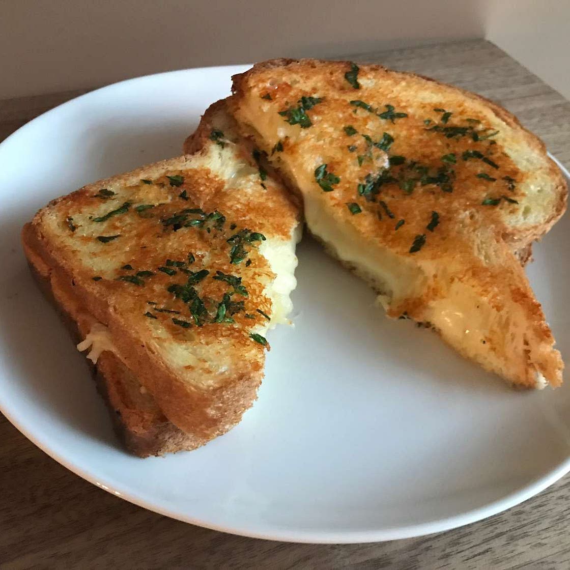 Garlic grilled cheese