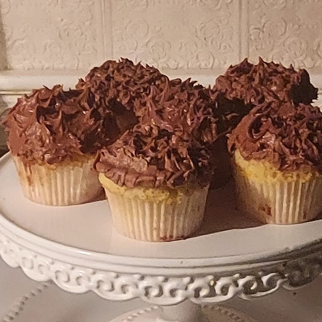 Small batch vanilla cupcakes
