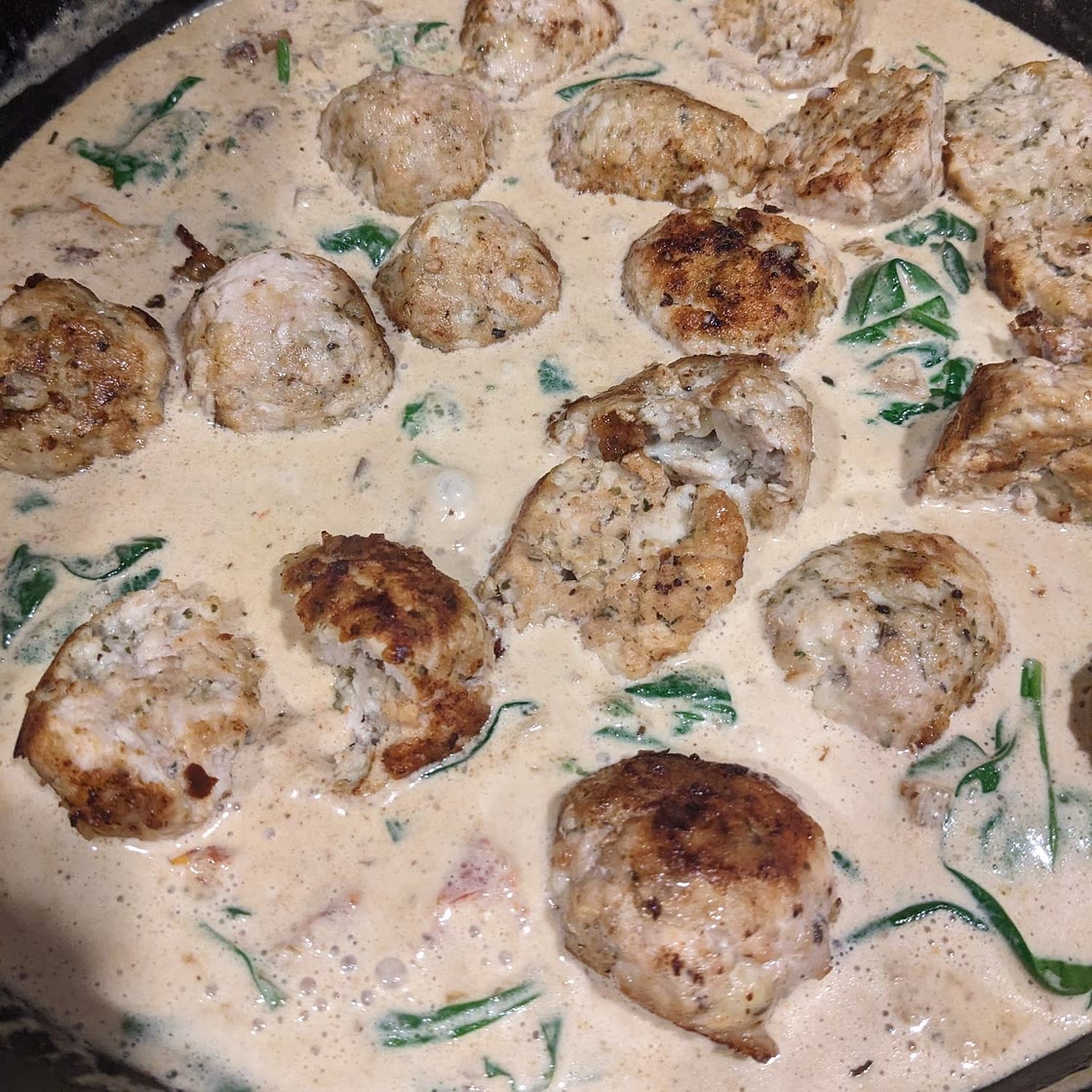 Creamy Spinach Turkey Meatballs