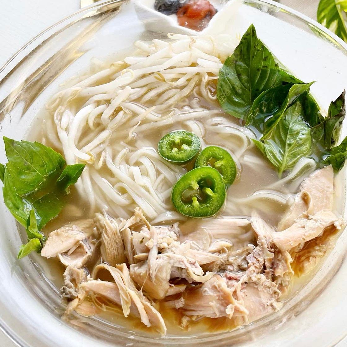 Easy Chicken Pho ( Pho Ga)  | 닭 쌀국수