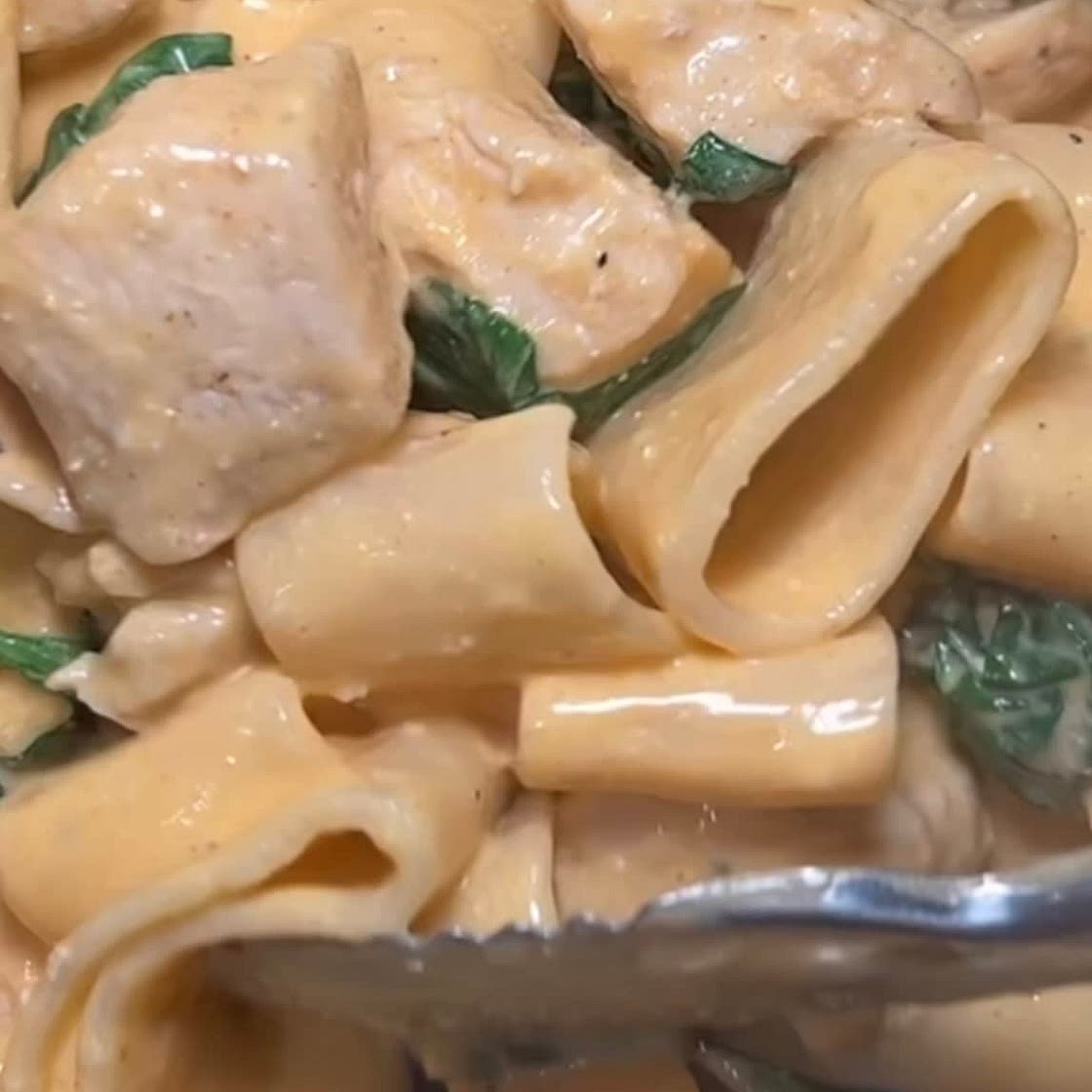 Buffalo Chicken Alfredo Pasta