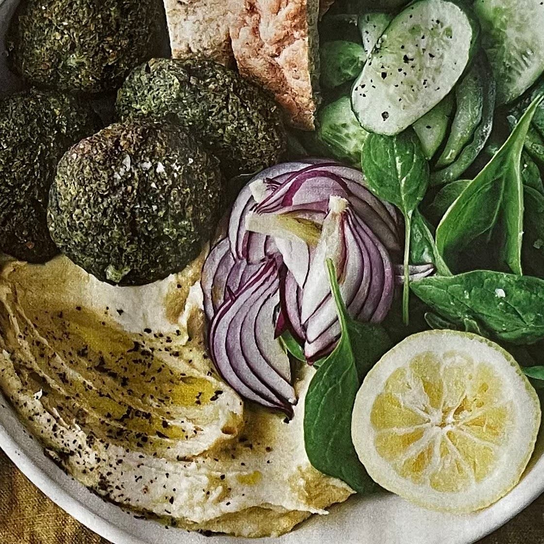 Spinach falafel & hummus bowl