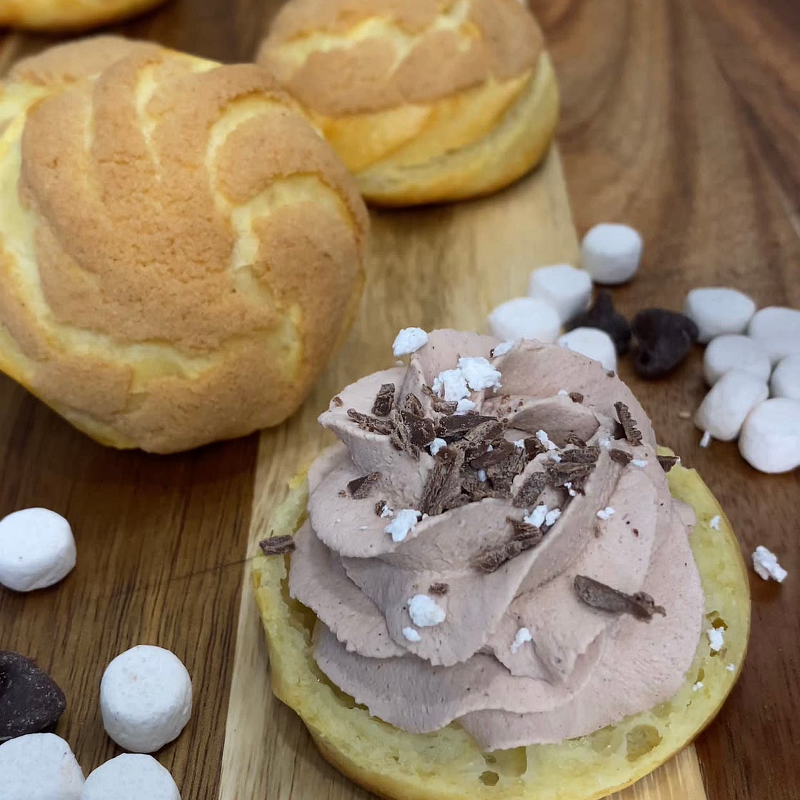 WIC Approved Choux Au Craquelin