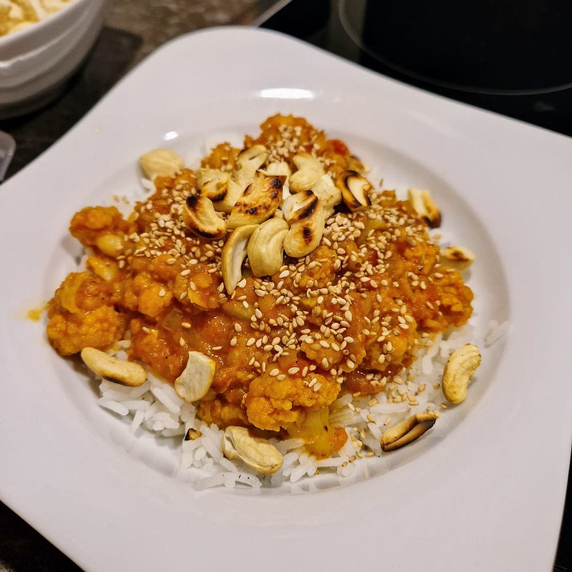 Blumenkohl Tikka Masala Curry (einfach & vegan)