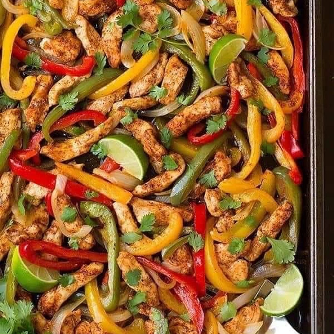 Optavia Sheet Pan Chicken Fajitas 🌶⬇️