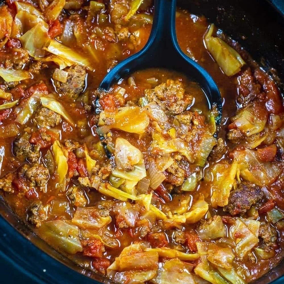Optavia Unstuffed Cabbage Roll Soup ⬇️