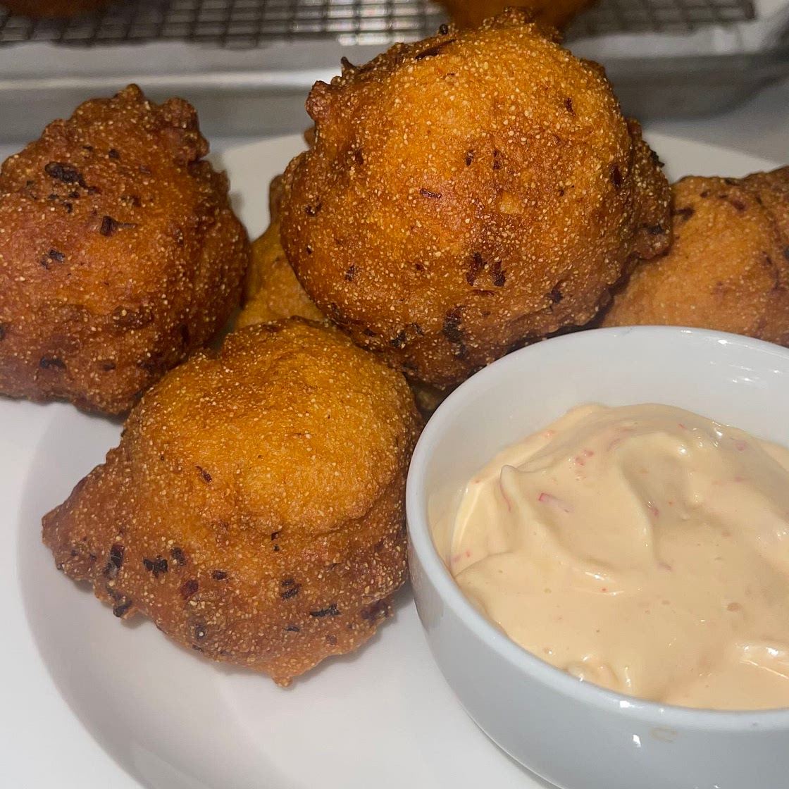 Prawn/Shrimp Hush Puppies With Garlic and Chilli Mayo 