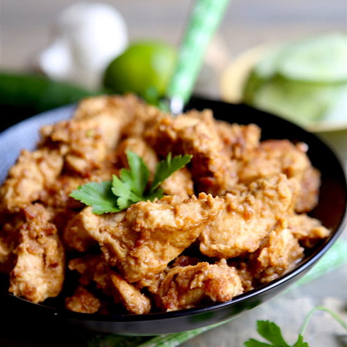 Poulet aux cacahuètes