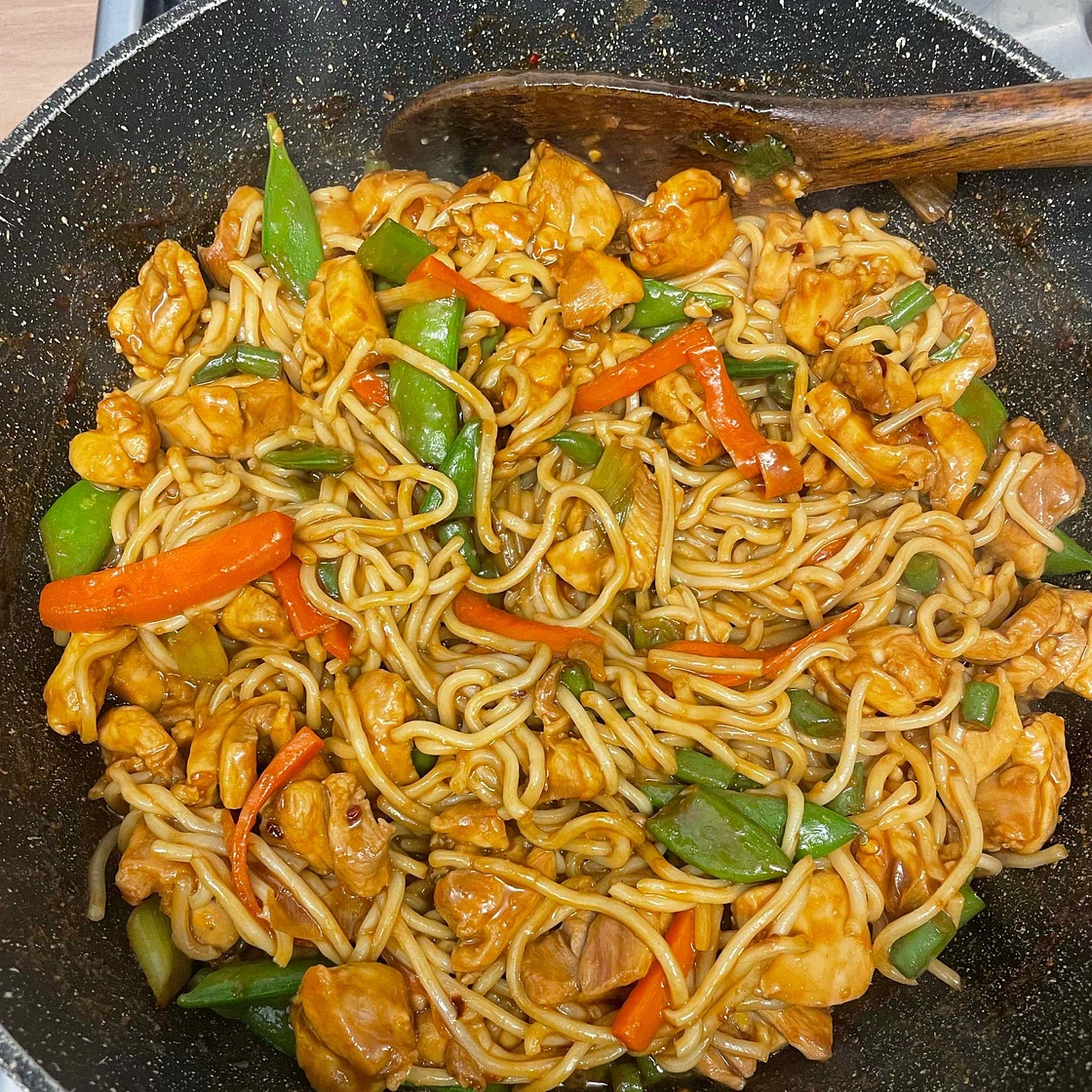 Peanut Chicken Noodles