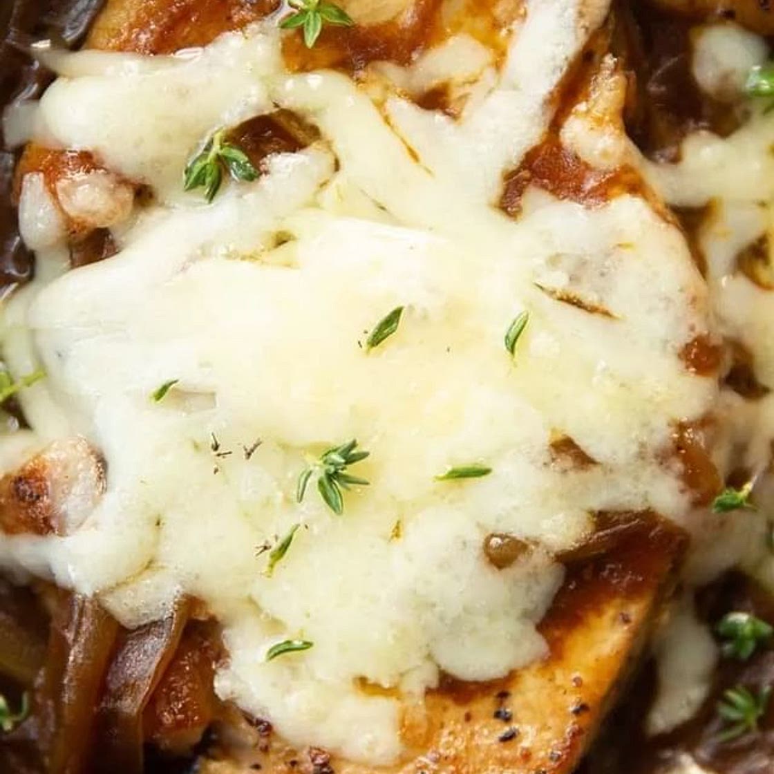 FRENCH ONION PORK CHOPS | Serves 4