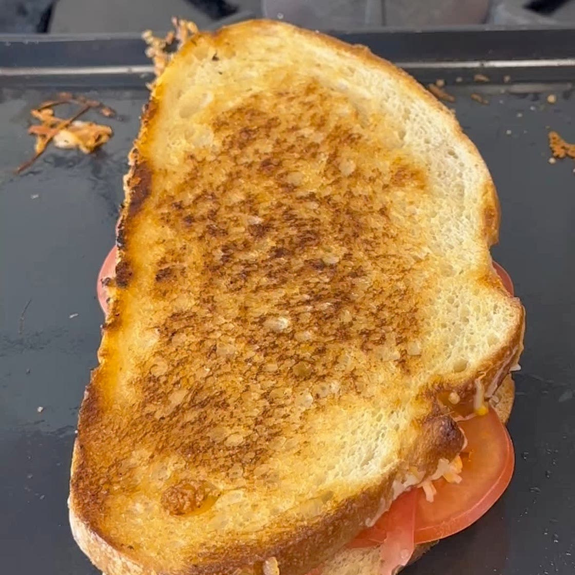 Grilled Cheese & Tomato Sandwich