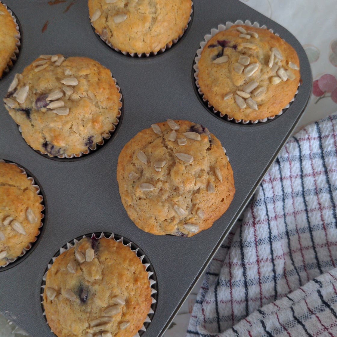 Muffins au babeurre, à la farine d'avoine et aux bleuets