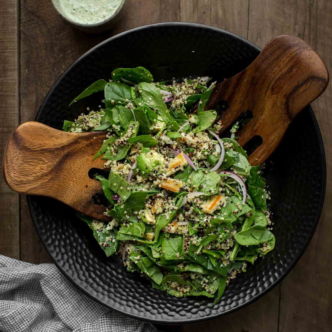 Halloumi Salad with Quinoa And Spinach