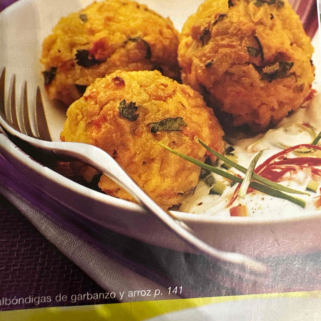 Albóndigas de garbanzo y arroz 
