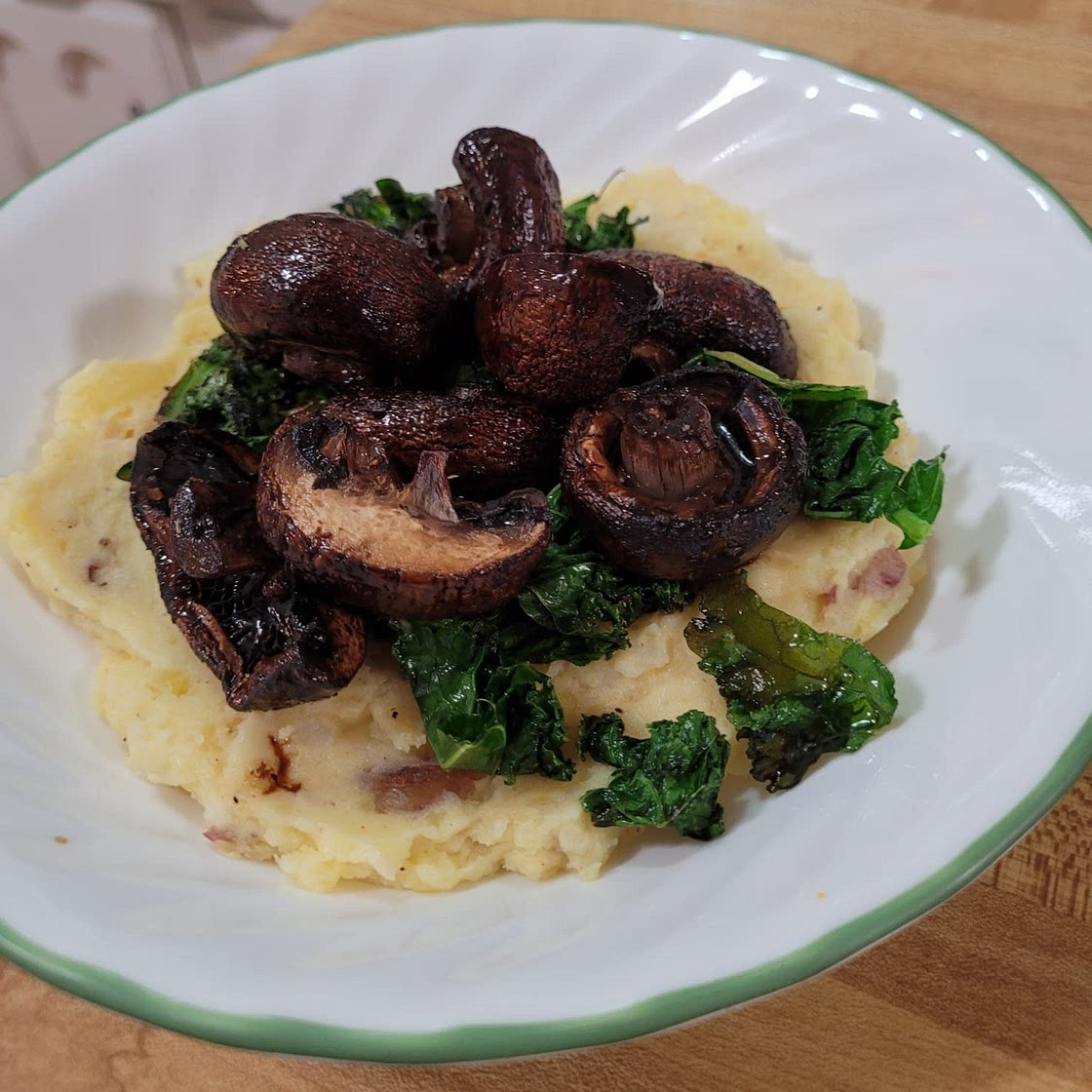 Balsamic Roasted Mushrooms with Herby Kale Mashed Potatoes