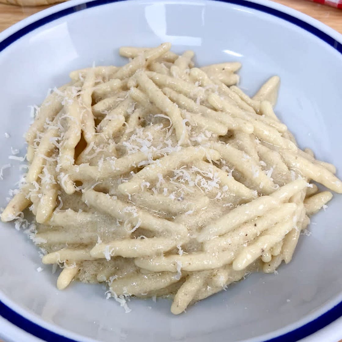 WALNUT PESTO PASTA