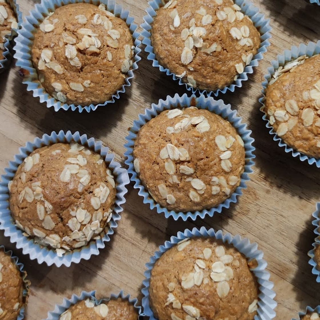 Oatmeal Muffins
