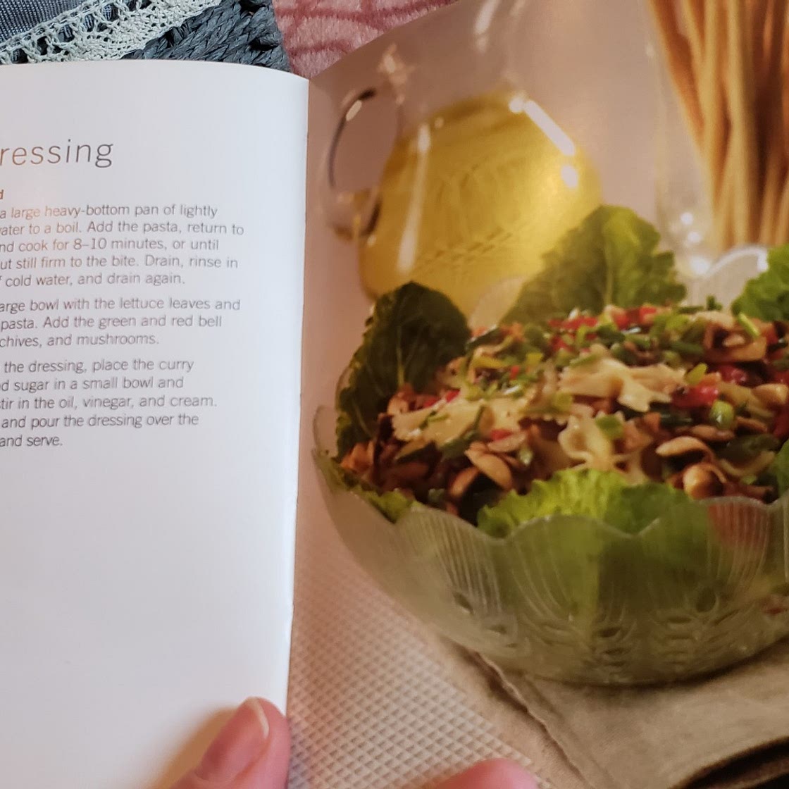 Pasta salad with curry dressing