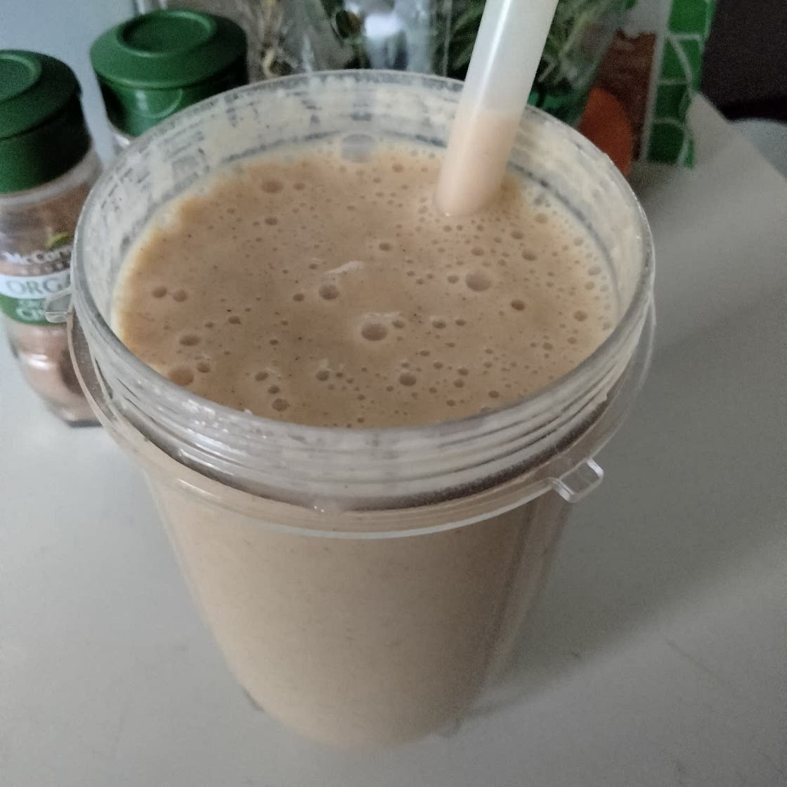 Pineapple and Ginger Smoothie for Pain and Inflammation
