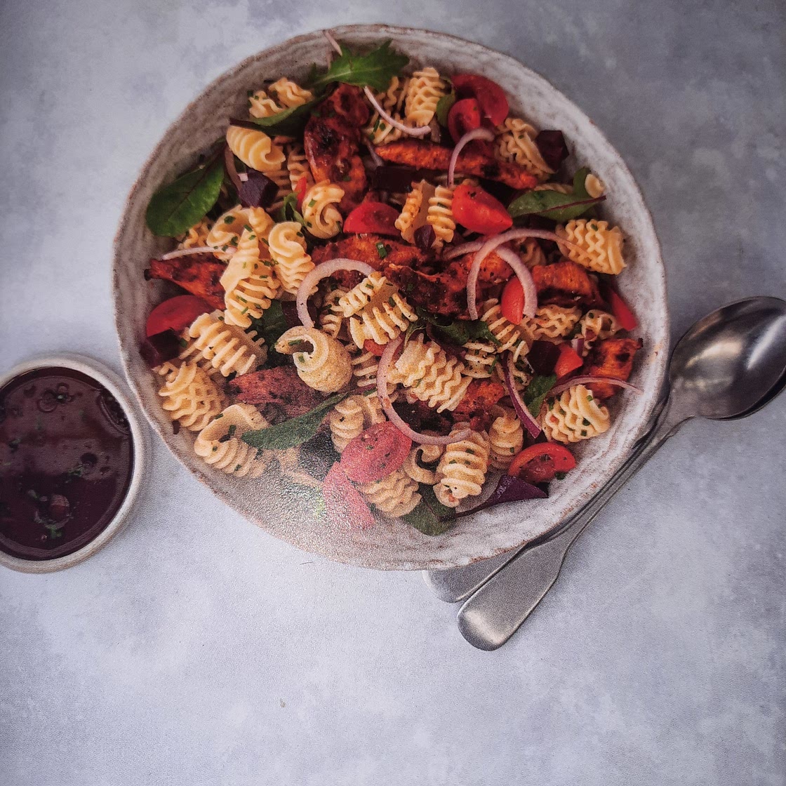 Smoke chicken pasta salad