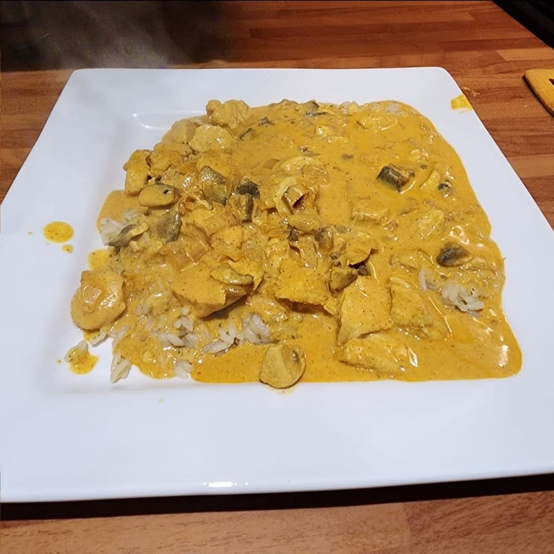 Chicken Mushroom Stroganoff