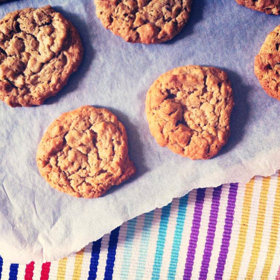 Oaty Peanut Butter Cookies