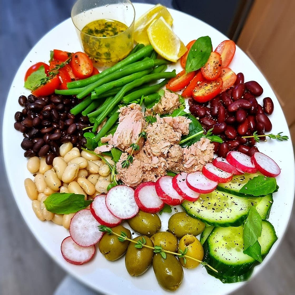 Mediterranean Tuna Salad with Tarragon Vinaigrette