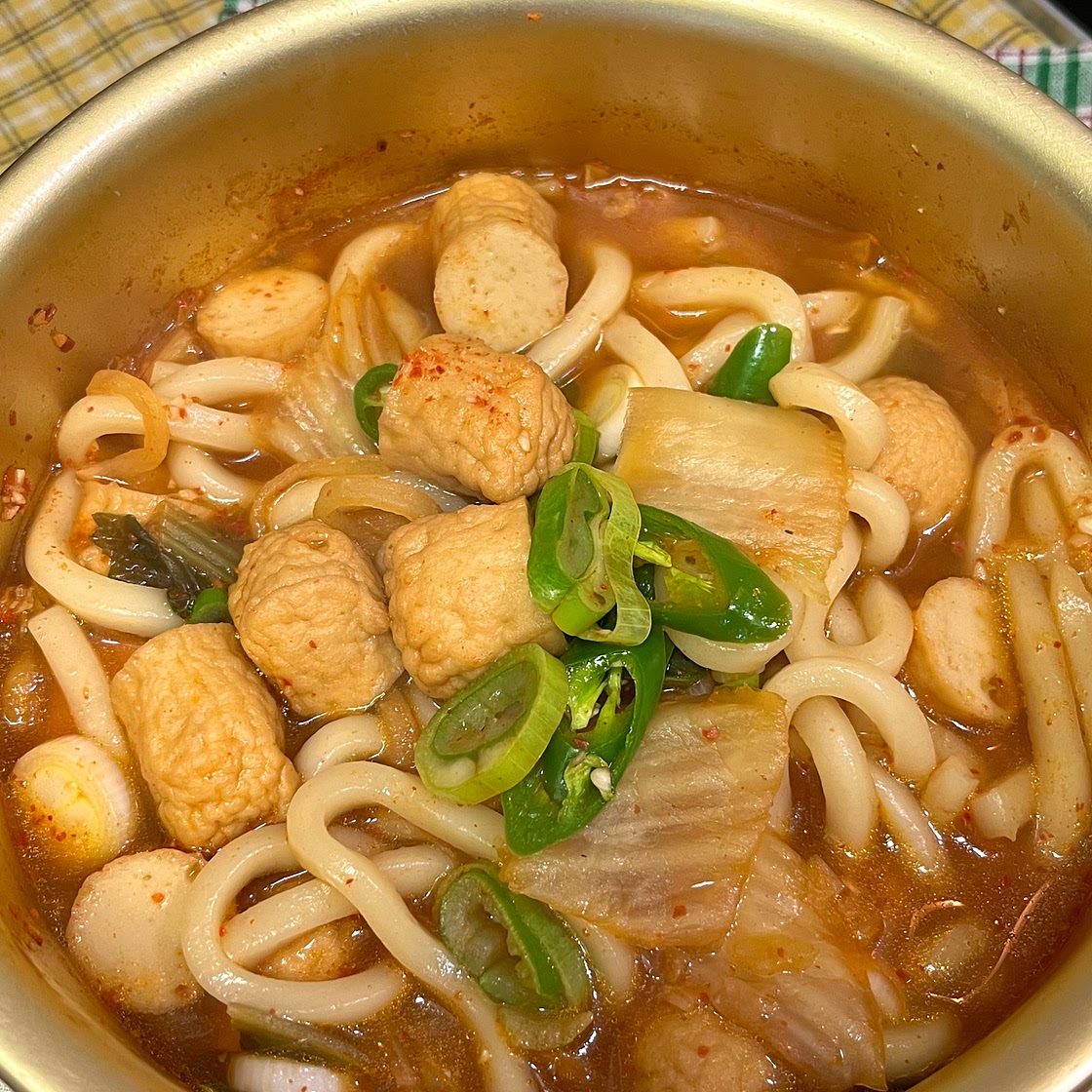 20-Minute Kimchi Udon