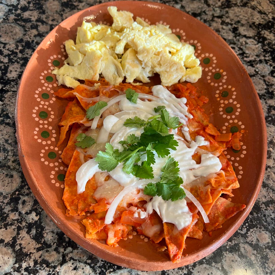 CHILAQUILES ROJOS