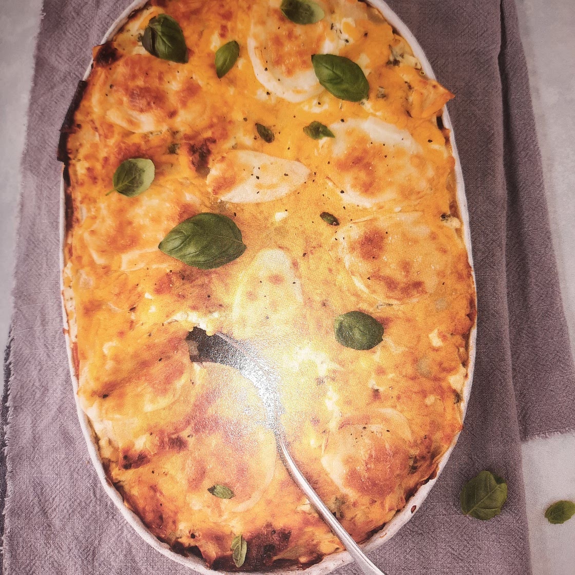 Half 'n' half aubergine lasagne