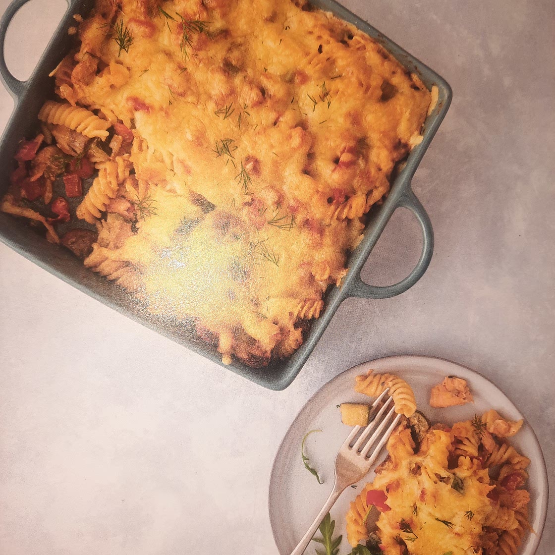 Salmon pasta bake