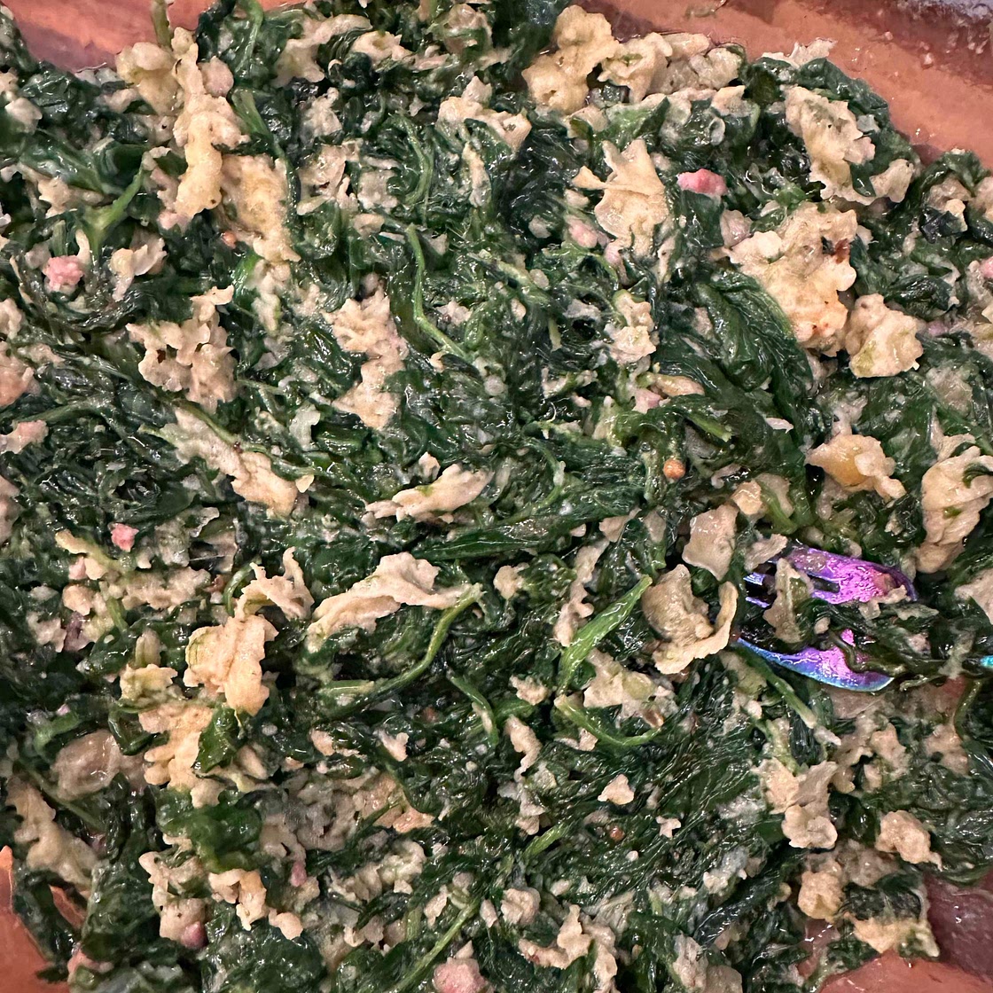 Deep fried spinach 