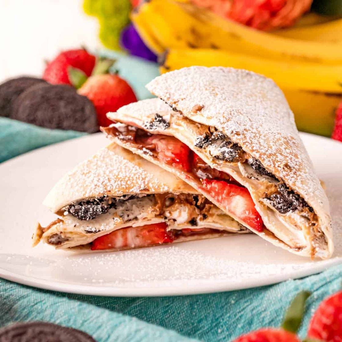Creamy protein tortilla with nuts
