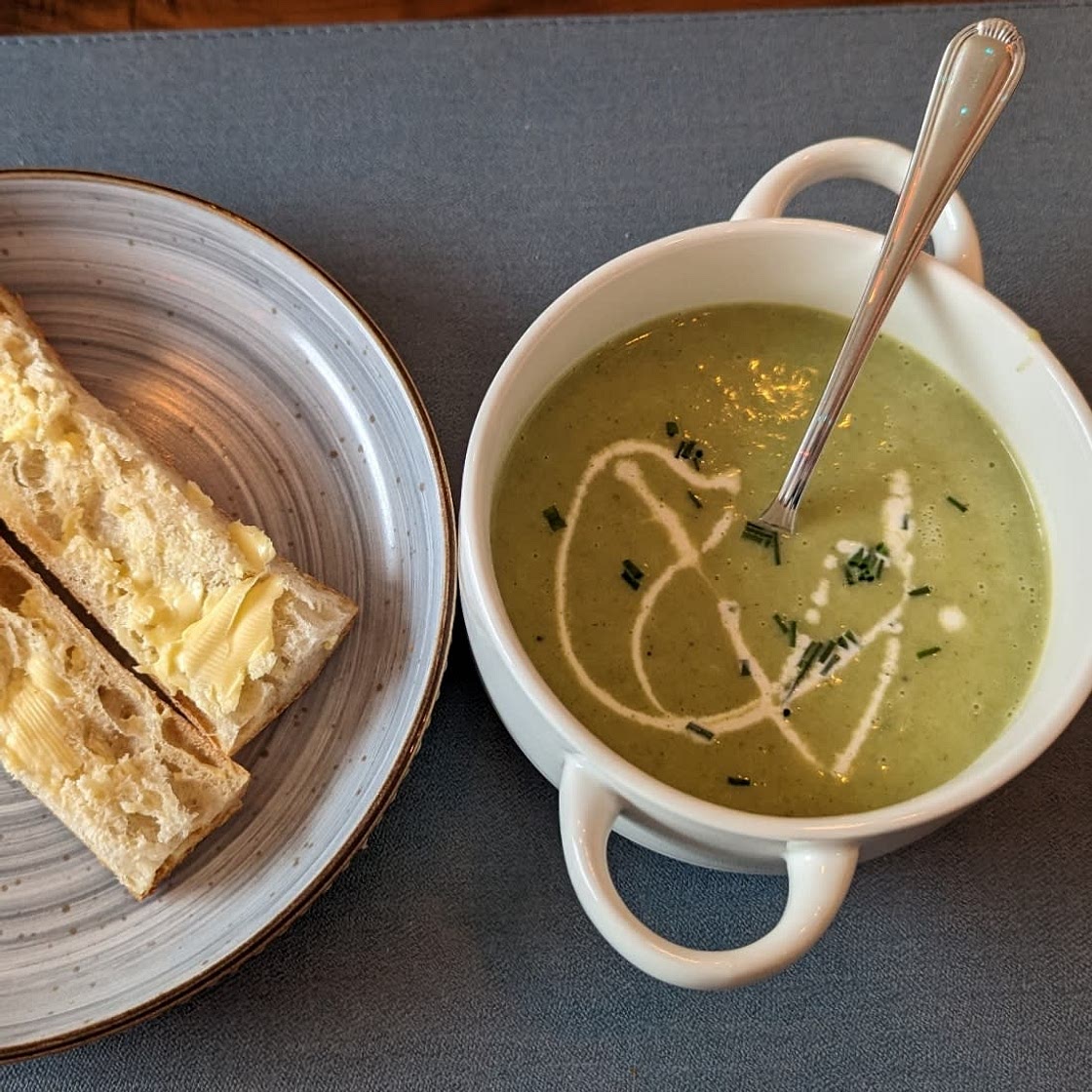Leek & potato soup
