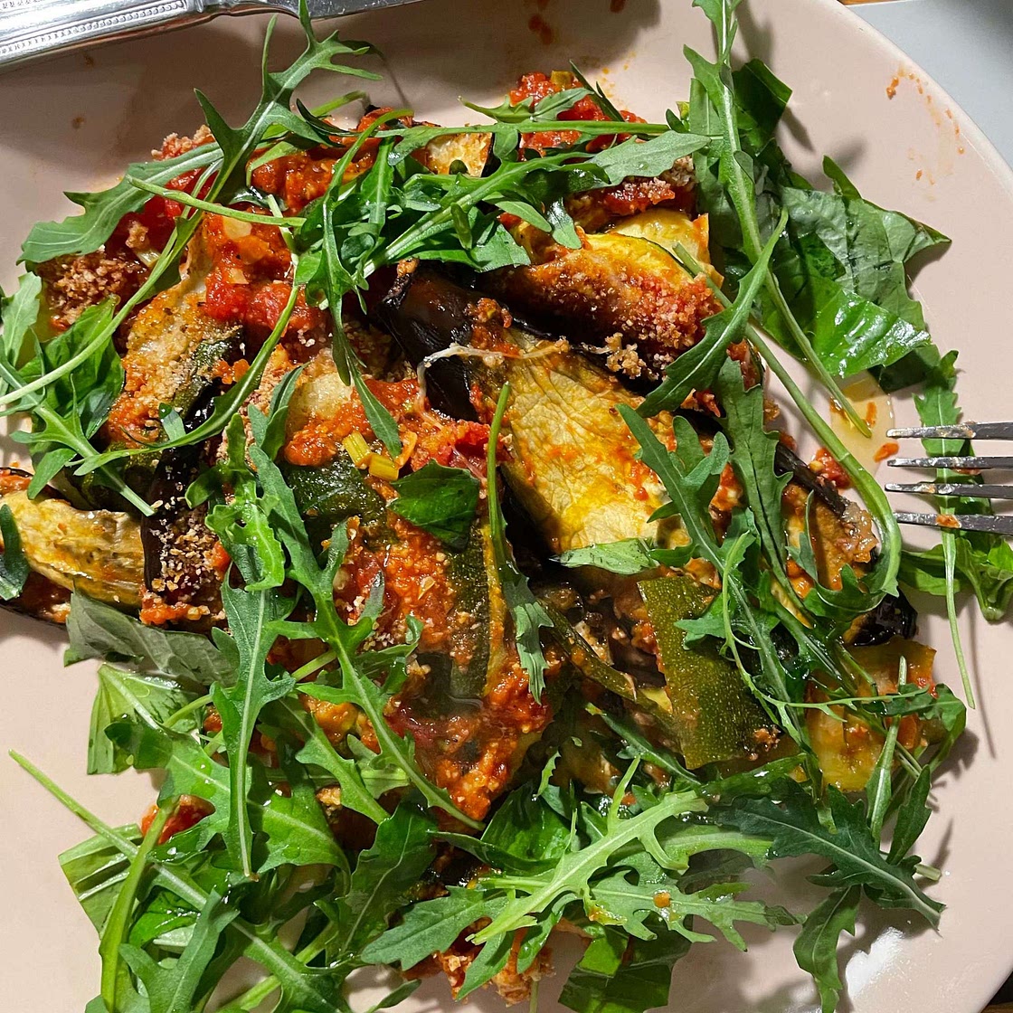 Aubergine parmigiana with crispy breadcrumbs