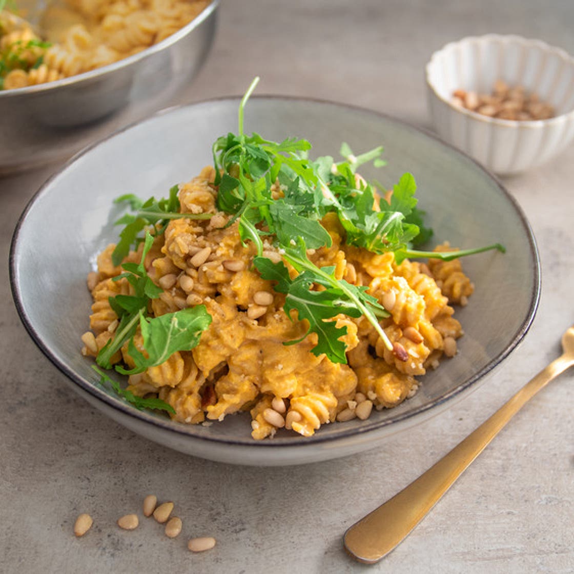 HIGH-PROTEIN PUMPKIN PASTA