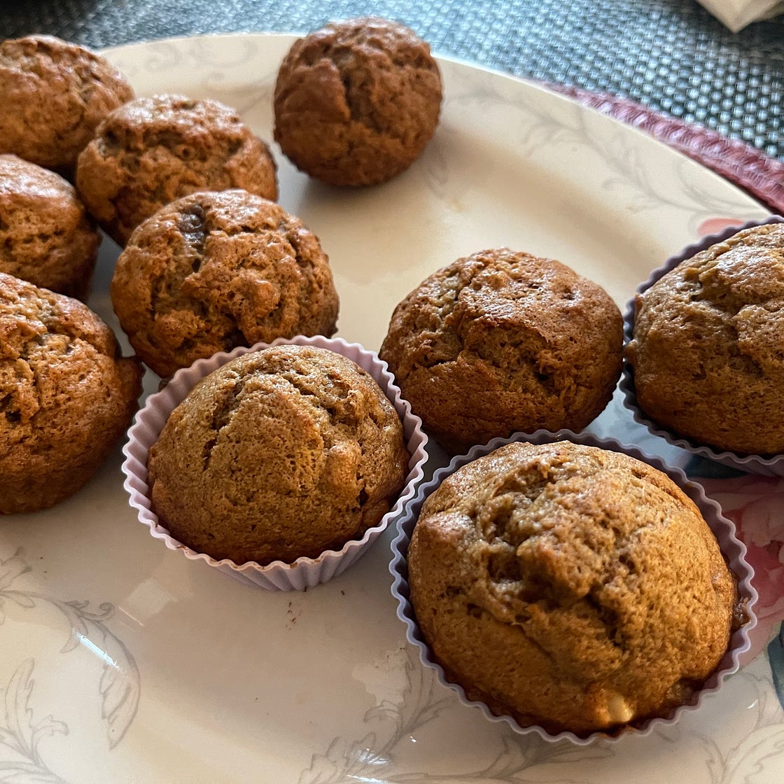 Banana bread muffins
