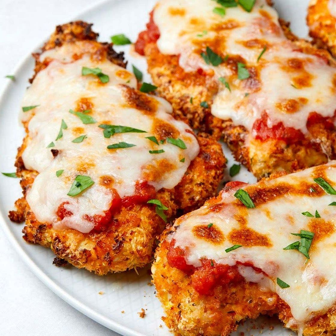 PECHUGA DE POLLO CON PARMESANO EN LA AIR FRYER