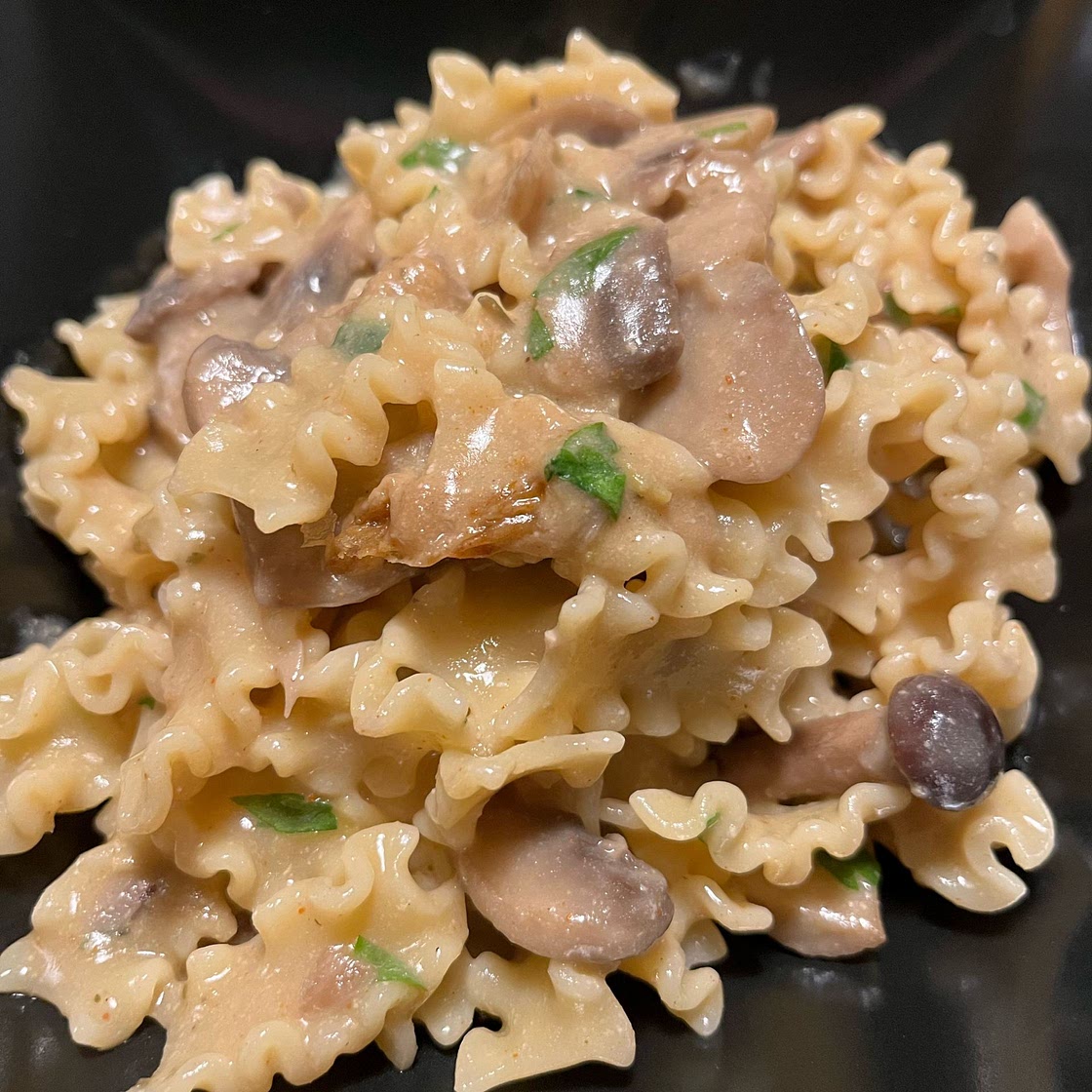 Creamy Vegan Mushroom Stroganoff