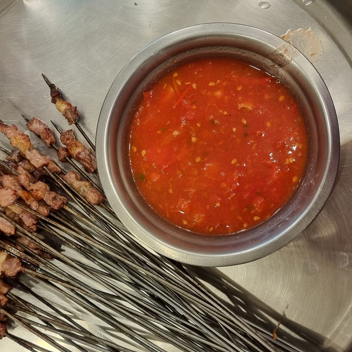 Tomato Rojo Recipe for Sururu - How to make Chachandu Tomato Rojo Chutney for Tanzania BBQ