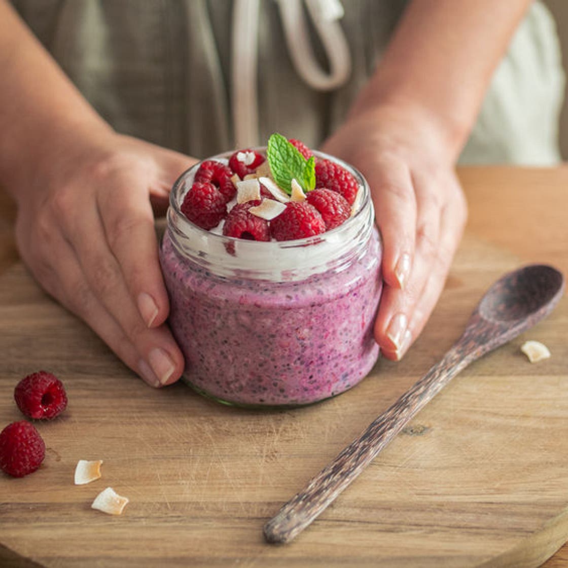 BERRY OVERNIGHT OATS