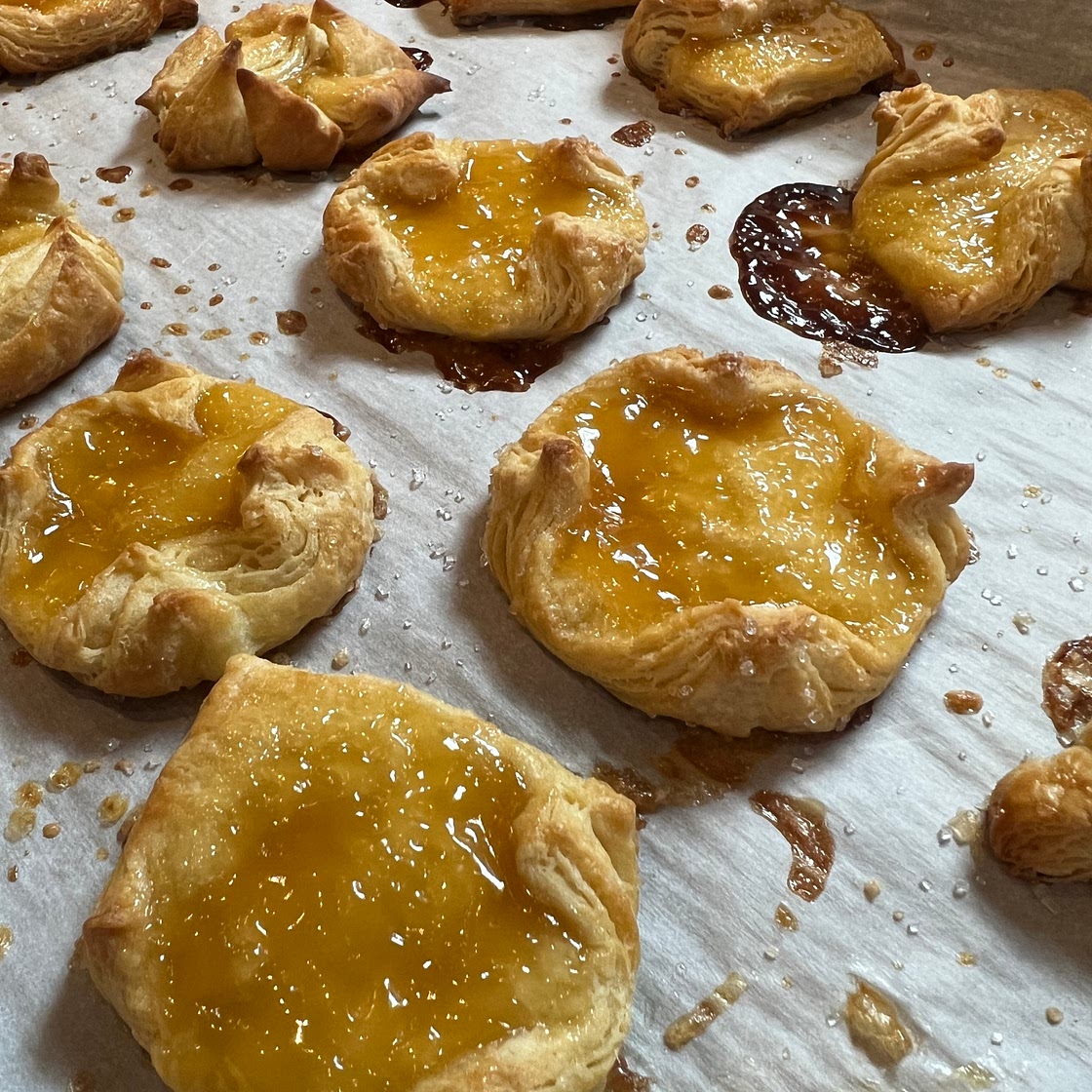 danishes