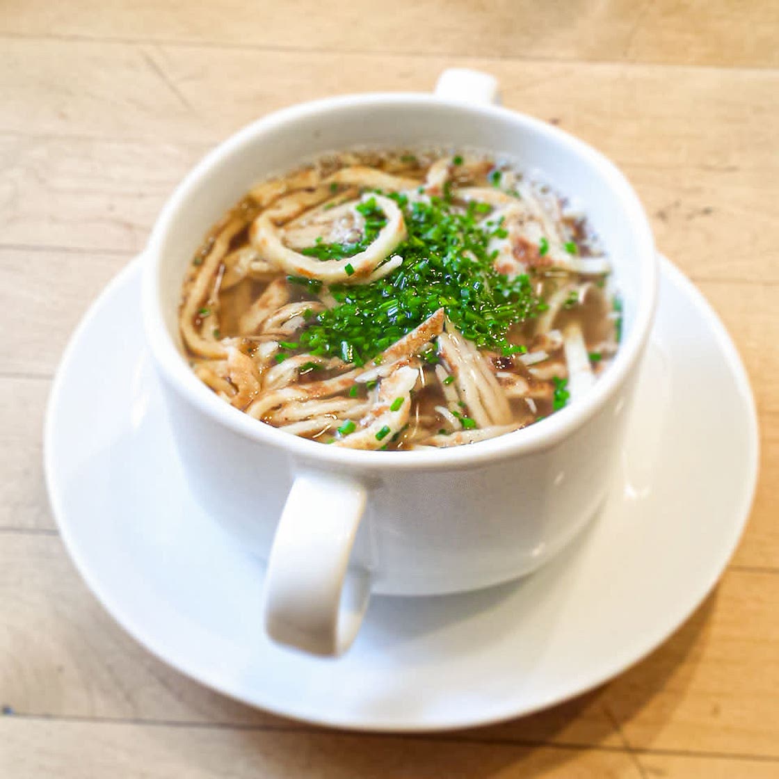 Palatschinken und Fritattensuppe