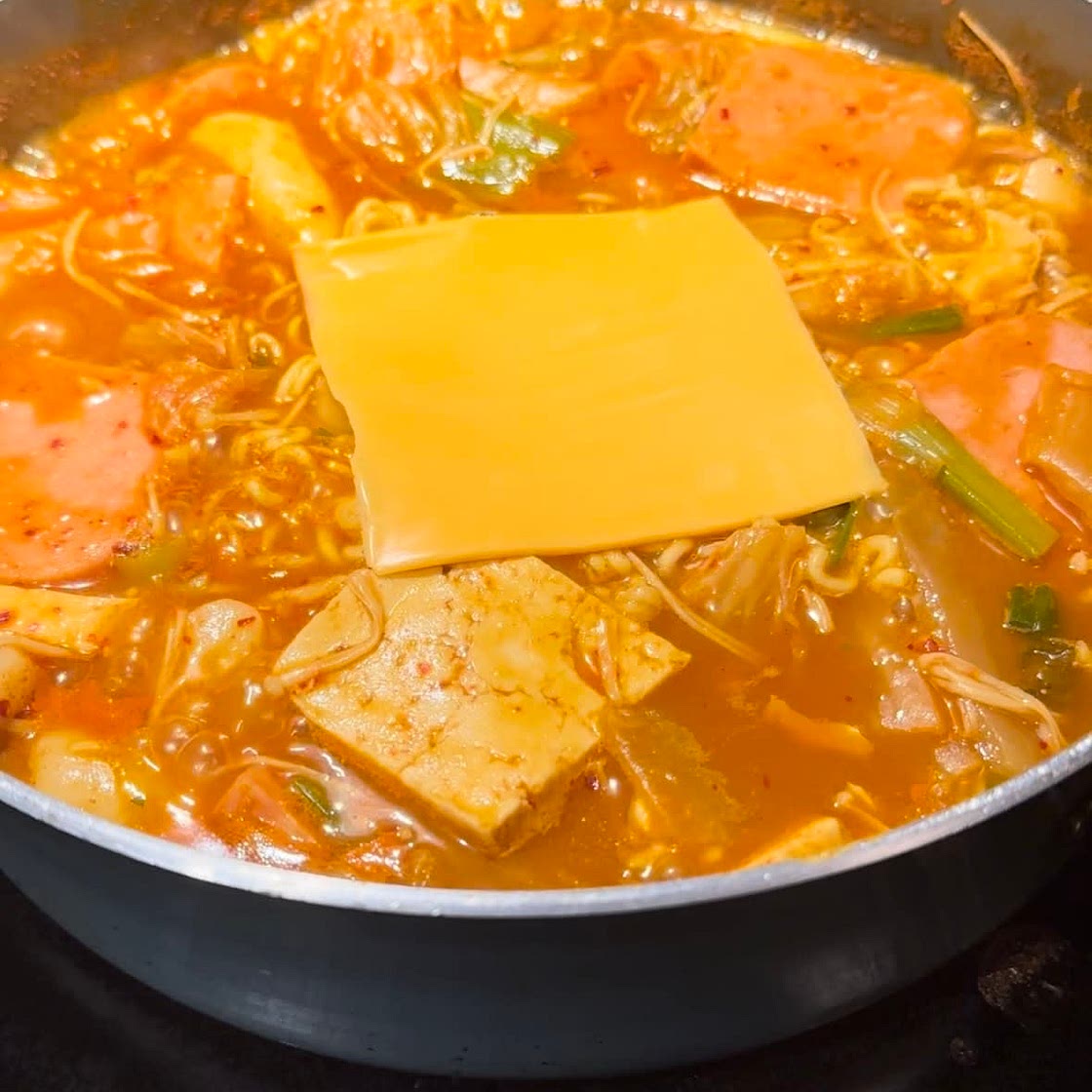 army stew (budae jjigae)