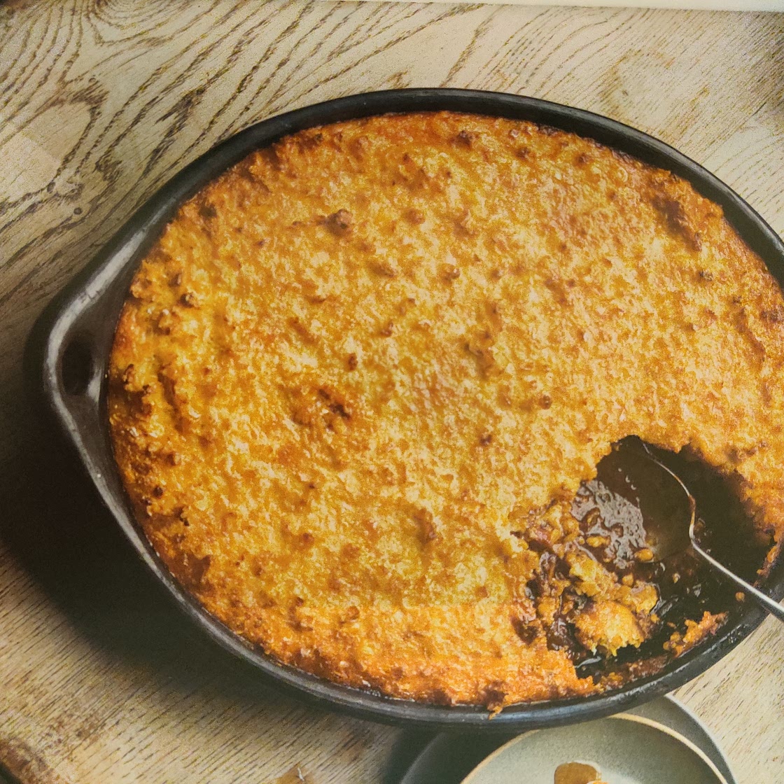 Slow-cooked chicken with a crisp corn crust