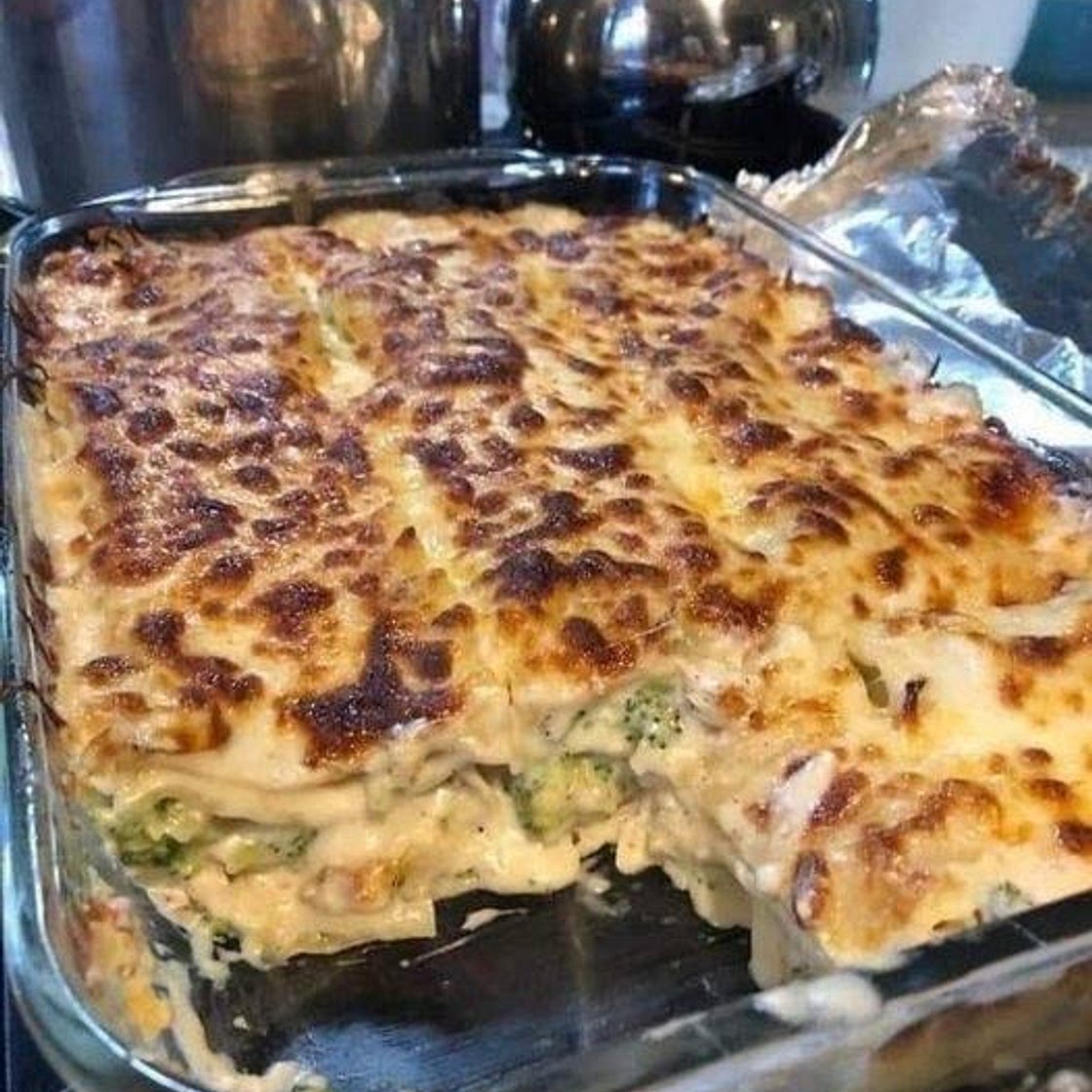 Low-carb cheese casserole