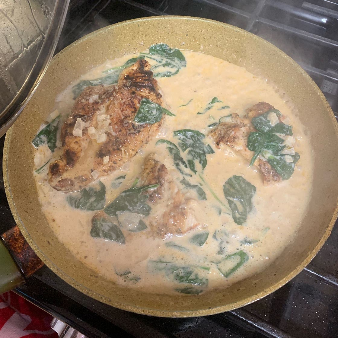 Creamy Chicken Breast in Spinach Parmesan Sauce